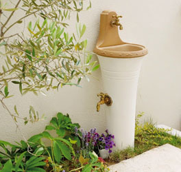 ディーズガーデンのスタンドウォッシュ・立水栓 - 匠ガーデン：滋賀県